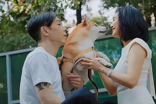 朱茵时期的女神_朱茵绝美_朱茵：华语影坛的永恒女神