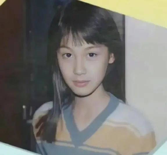 朱茵绝美_朱茵：华语影坛的永恒女神_朱茵时期的女神