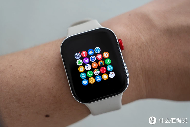 华为WATCH FIT3智能手表评测：轻巧强大，续航给力！