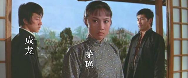 成龙成功之路_经典传奇成龙之路_从打星到导演：成龙的转型之路