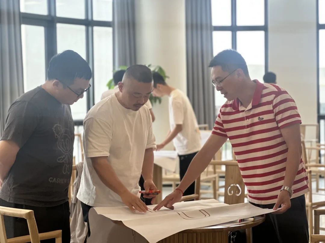 一加的设计团队：创意与科技的结合_科技创新团队建设目标和规划_科技创新团队