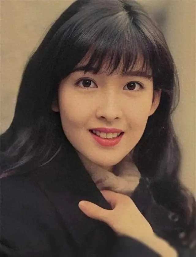 周慧敏的情感生活_周慧敏的家族故事与情感生活_百姓阁生活情感