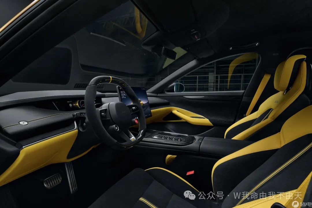 小米汽车SU7 Ultra：卓越操控性能解析_小米新款汽车_小米首款汽车