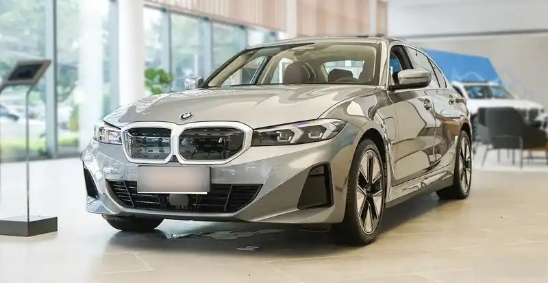 宝马性能最好的车_宝马z4gt3性能_宝马汽车安全性能的市场反响