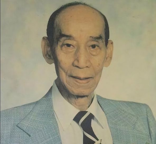 武术家李连杰_从武术演员到制片人：李连杰的转型_李连杰武术指导的电影